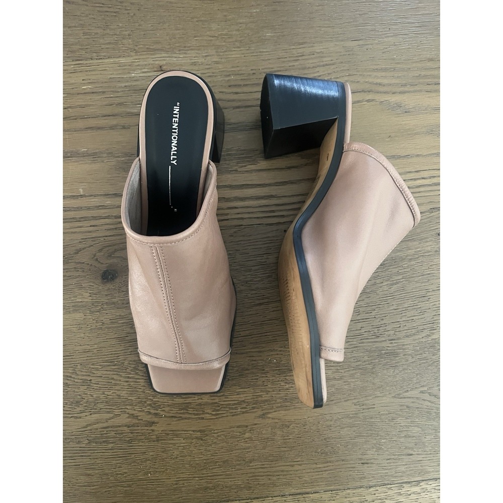 Intentionally Blank Adelaide block heel sandals in a bark brown Size 39 / 8.5 US
